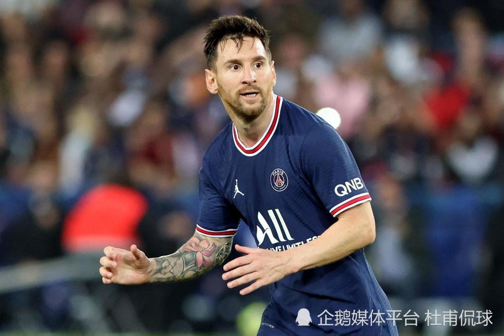 关于法甲赛程吃紧；菲尼克斯太阳关键时刻遗憾出局；媒体盛赞；球队文化再被提及的信息